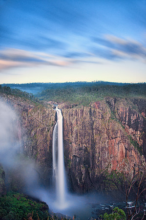 Wallaman Falls